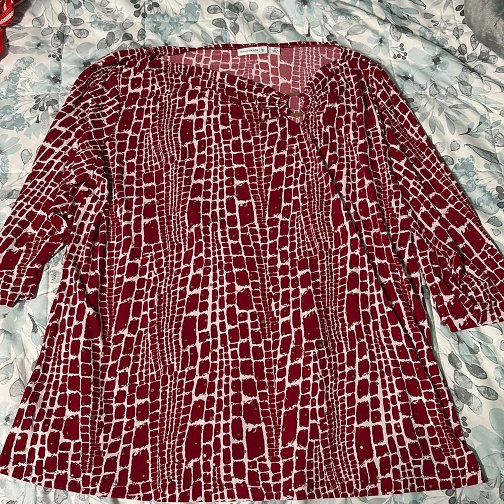 Susan Graver top